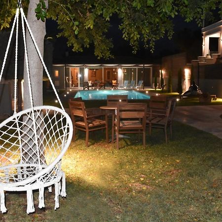 Sunlit Pool House Villa Posidhonía Екстериор снимка