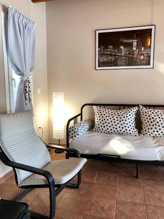 Sunlit Pool House Villa Posidhonía Екстериор снимка